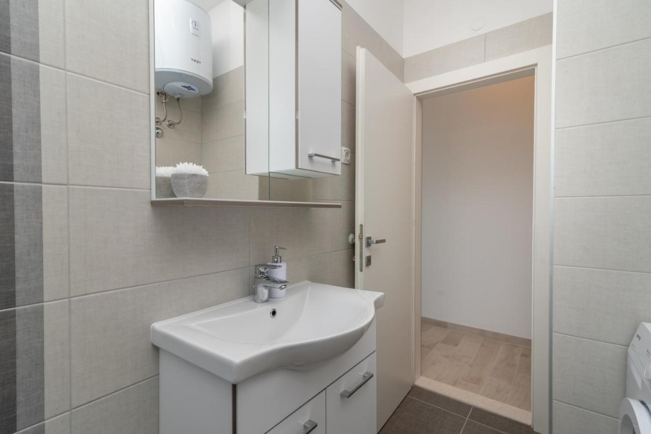 Apartman Pjer Trogir Eksteriør bilde